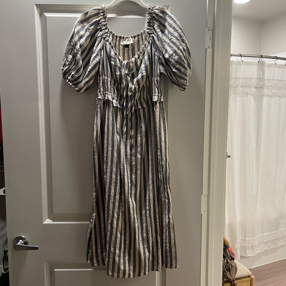 Universal Thread dress
